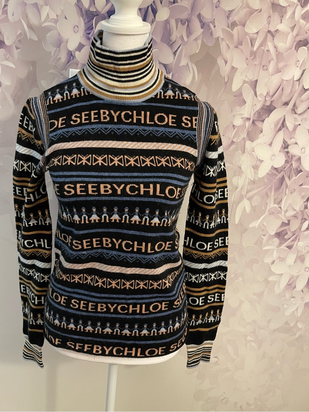 See By Chloe Black, Brown & Cream Logo-Pattern Turtleneck Sweater XS no neck tag